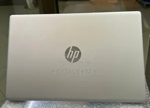 New Laptop HP 8GB AMD Ryzen 5 SSD 512GB