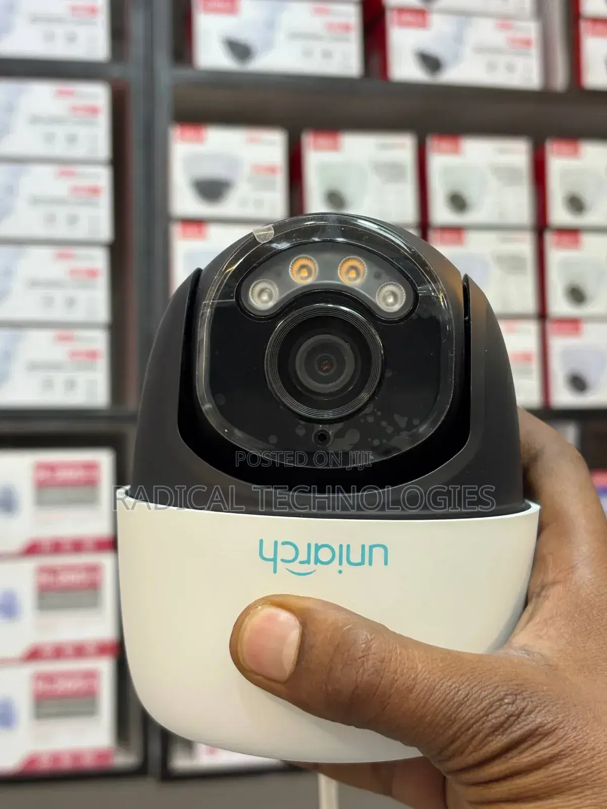 Uniarch Outdoor PTZ Unv Security Camera