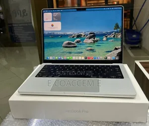 New Laptop Apple MacBook 16GB SSD 512GB