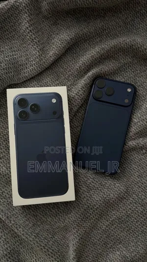 New Apple iPhone 17 Pro Max 256 GB Blue