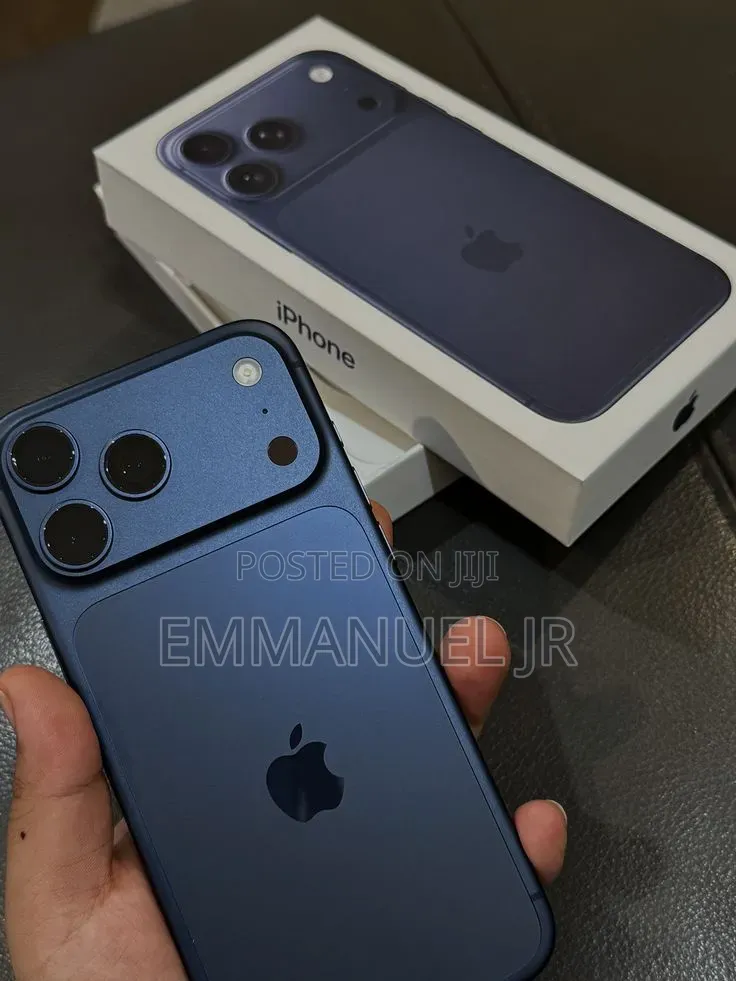 New Apple iPhone 17 Pro Max 256 GB Blue