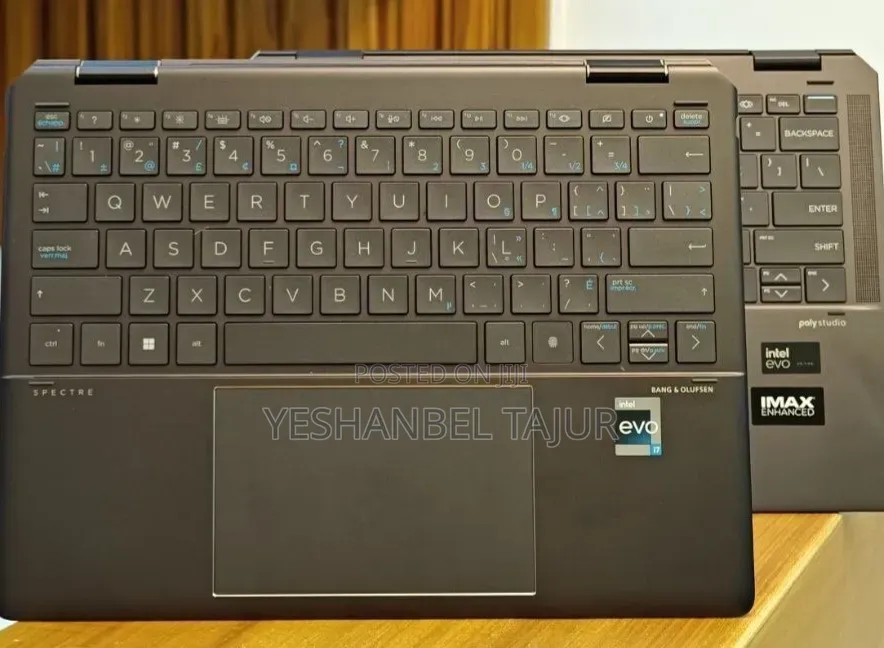 New Laptop HP Spectre 16GB Intel Core i7 SSD 1T