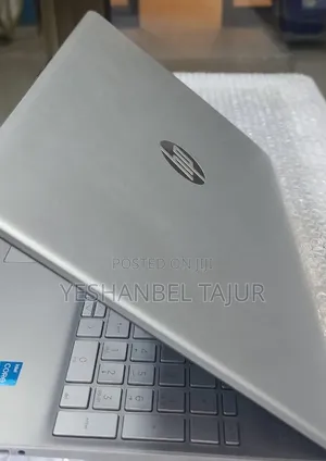 New Laptop HP Stream Notebook 8GB Intel Core i3 SSD 256GB