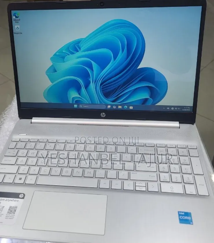 New Laptop HP Stream Notebook 8GB Intel Core i3 SSD 256GB