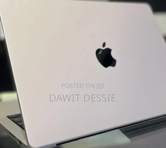 New Laptop Apple MacBook Pro 2023 M3 14-inch 8GB SSD 512GB