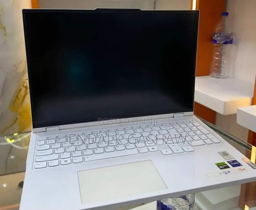 New Lenovo Legion Y7000P IRX9 Gaming Laptop 16GB Intel Core i9 SSD 1T