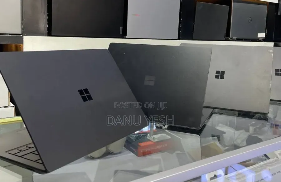 New Laptop Microsoft Surface 16GB Intel Core i7 SSD 512GB