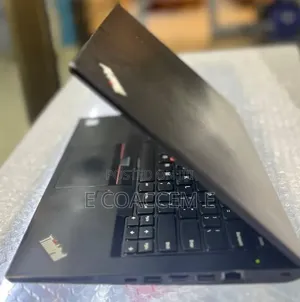 New Laptop Lenovo 8GB Intel Core i5 SSD 256GB