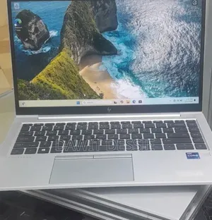 New Laptop HP EliteBook 840 G8 16GB Intel Core i7 SSD 512GB