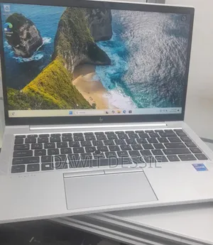 New Laptop HP EliteBook 840 G8 16GB Intel Core i7 SSD 512GB
