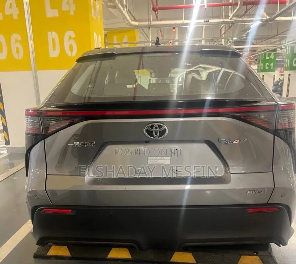 New Toyota bZ4X 2023 Gray