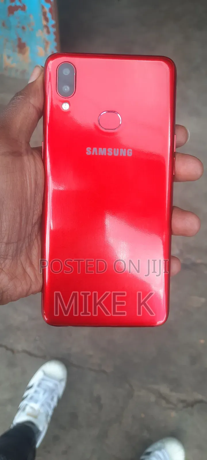 New Samsung Galaxy A10s 32 GB Red