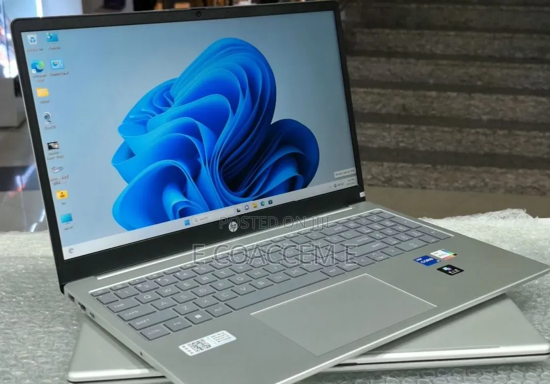 New Laptop HP 16GB Intel Core i5 SSD 1T