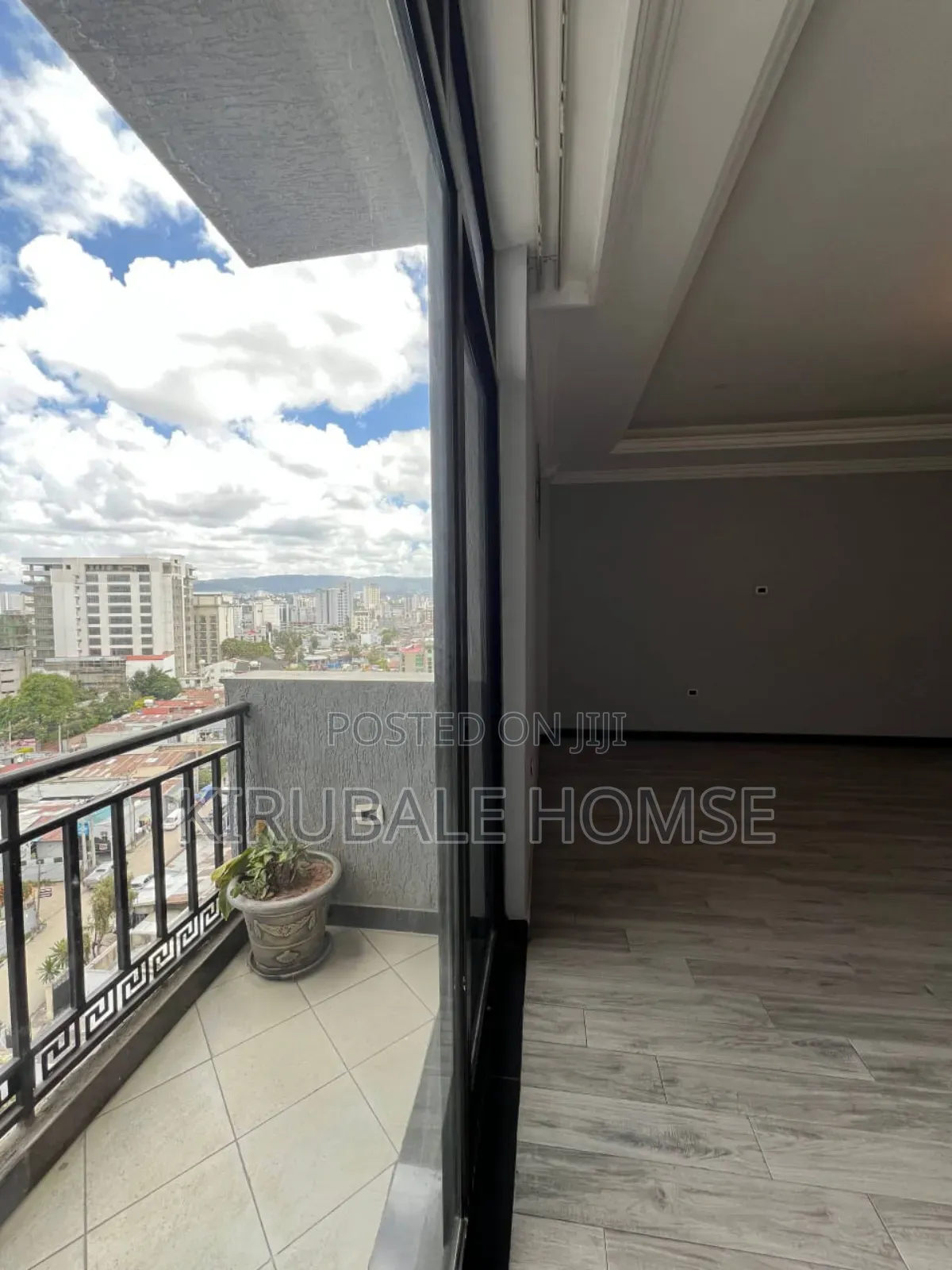3bdrm Apartment in Bola Atlase, Bole for rent