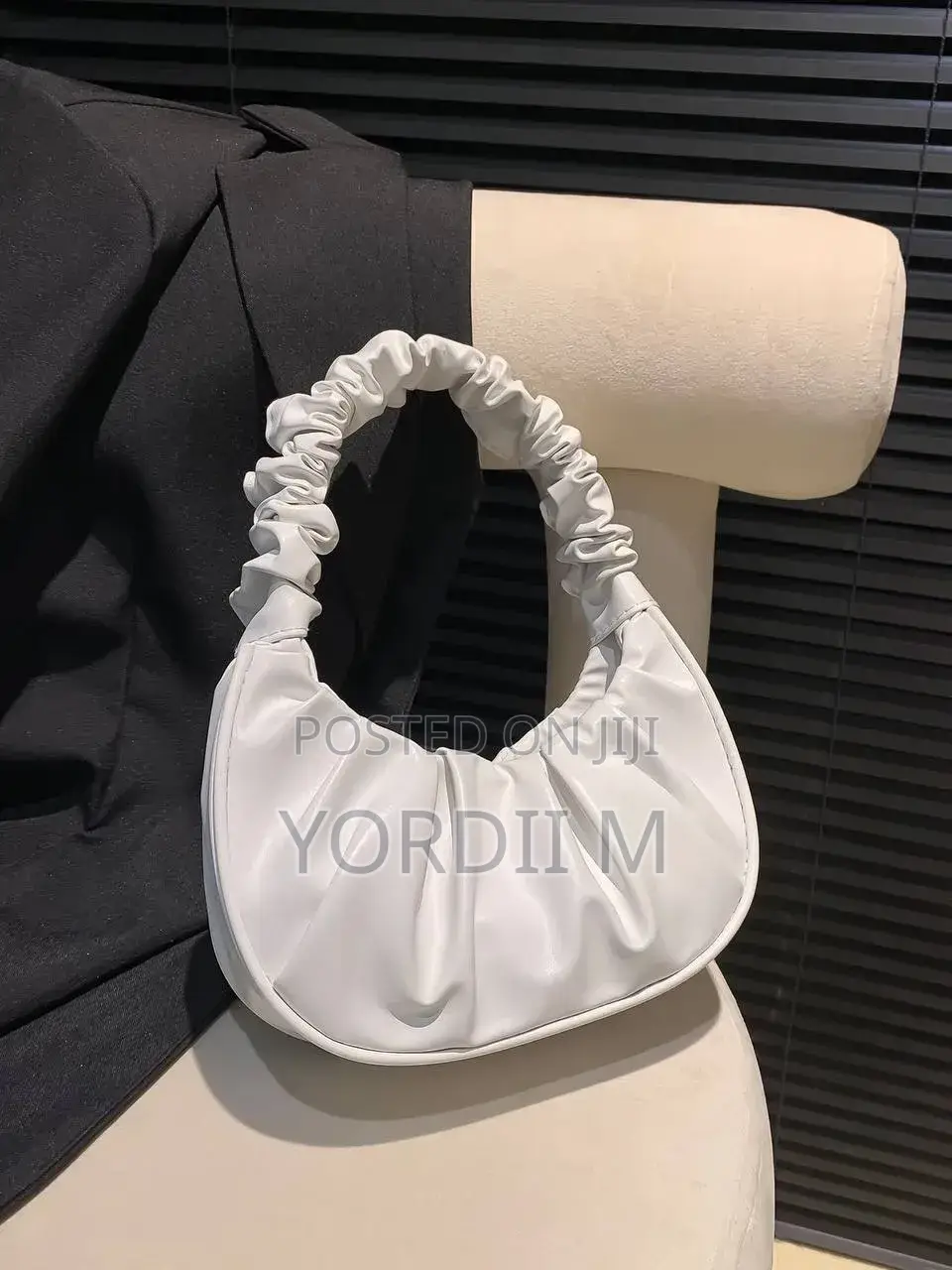 White Ruched Handle Shoulder Bag — Trendy Minimalist Purse