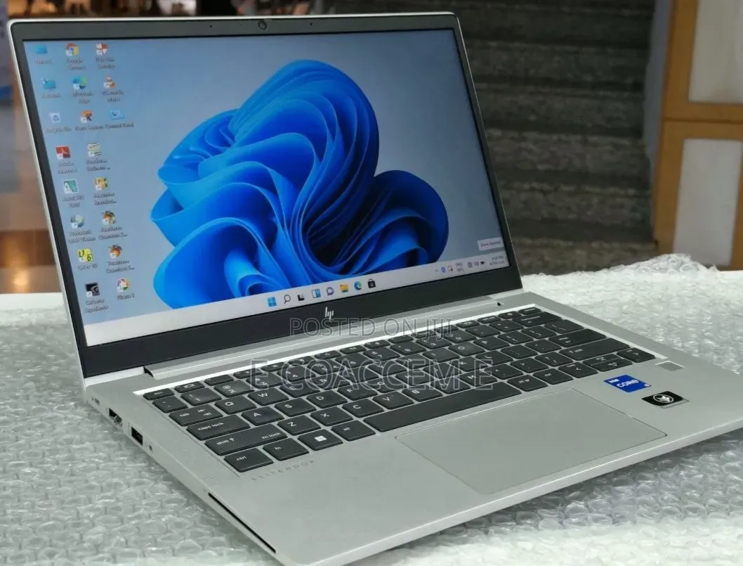 New Laptop HP 16GB Intel Core i5 SSD 512GB