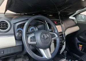 Toyota Rush 2022 Gray