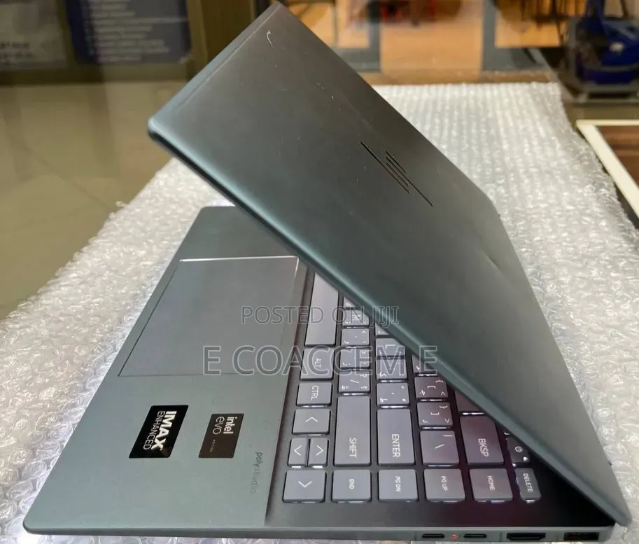 New Laptop HP 16GB Intel Core Ultra 5 SSD 512GB