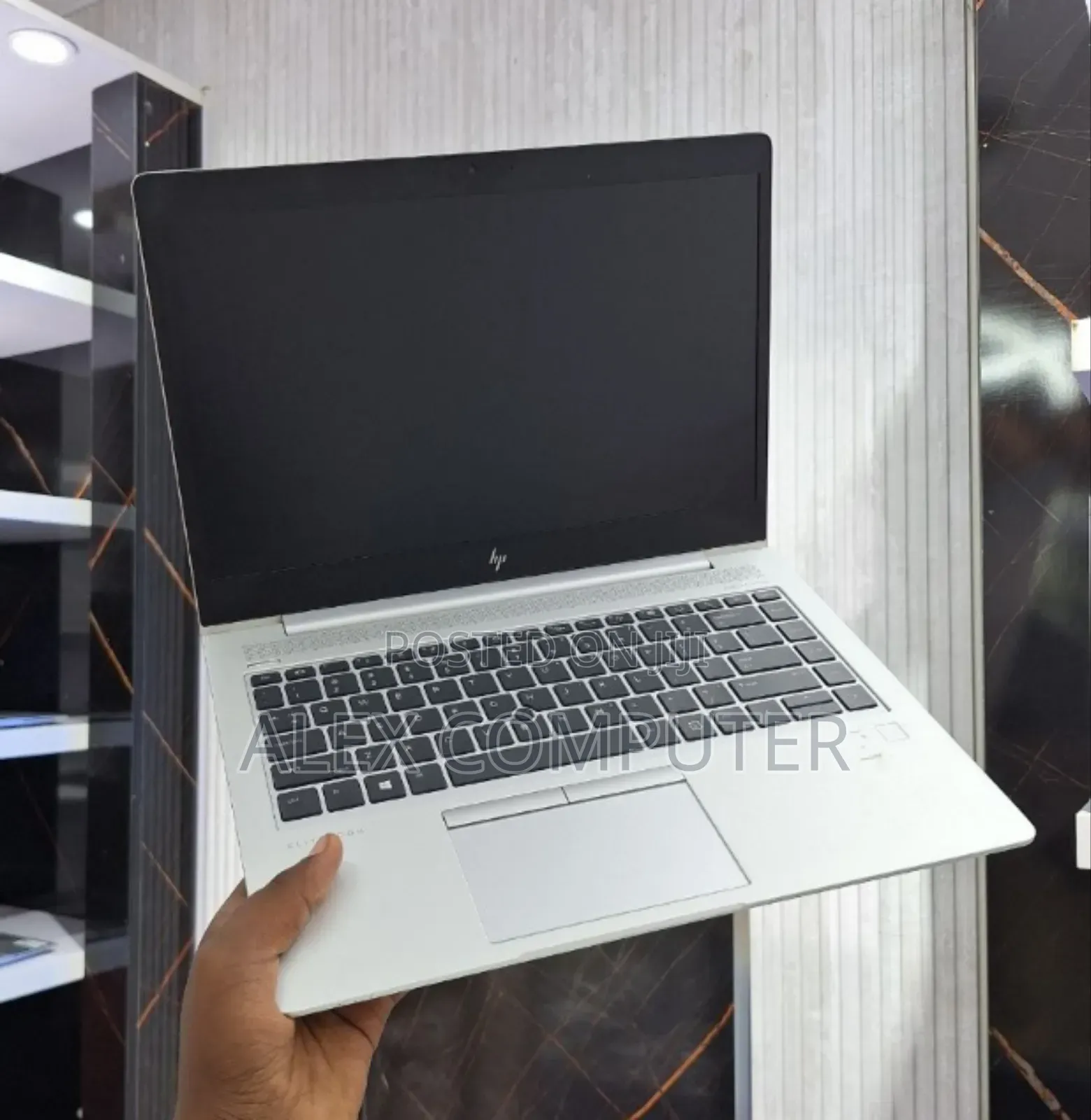 New Laptop HP EliteBook 840 G5 16GB Intel Core i5 SSD 512GB