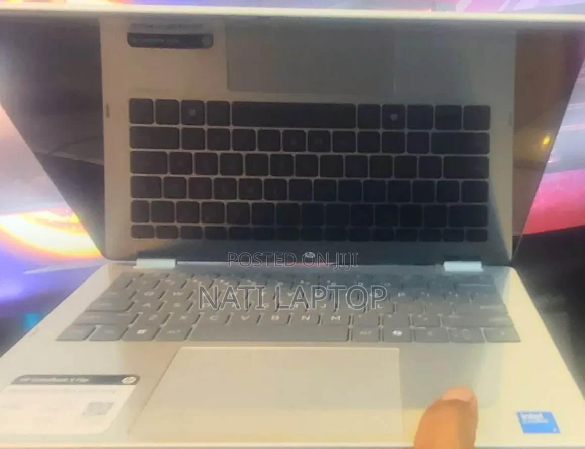 New Laptop HP OmniBook 5 14" 16GB Intel Core 7 SSD 512GB