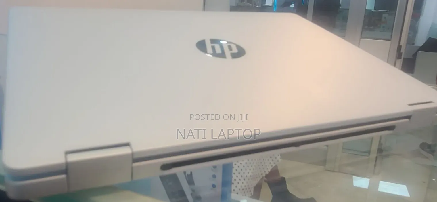 New Laptop HP OmniBook 5 14" 16GB Intel Core 7 SSD 512GB