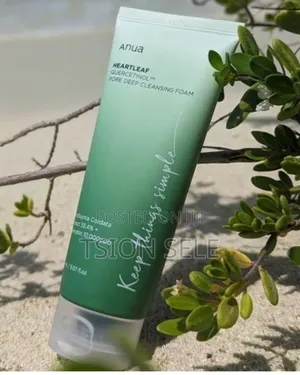 Anua Heartleaf Quercetinol Pore Deep Cleansing Foam