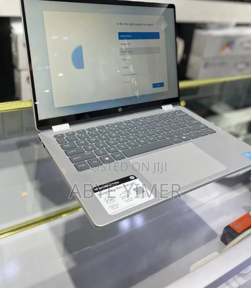 New Laptop HP OmniBook 5 14" 16GB Intel Core Ultra 7 SSD 512GB