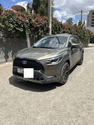 New Toyota Corolla Cross 2024 Brown