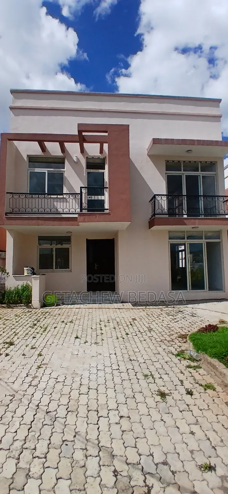 Furnished 5bdrm House in Ccd, Oromia-Finfinne for sale