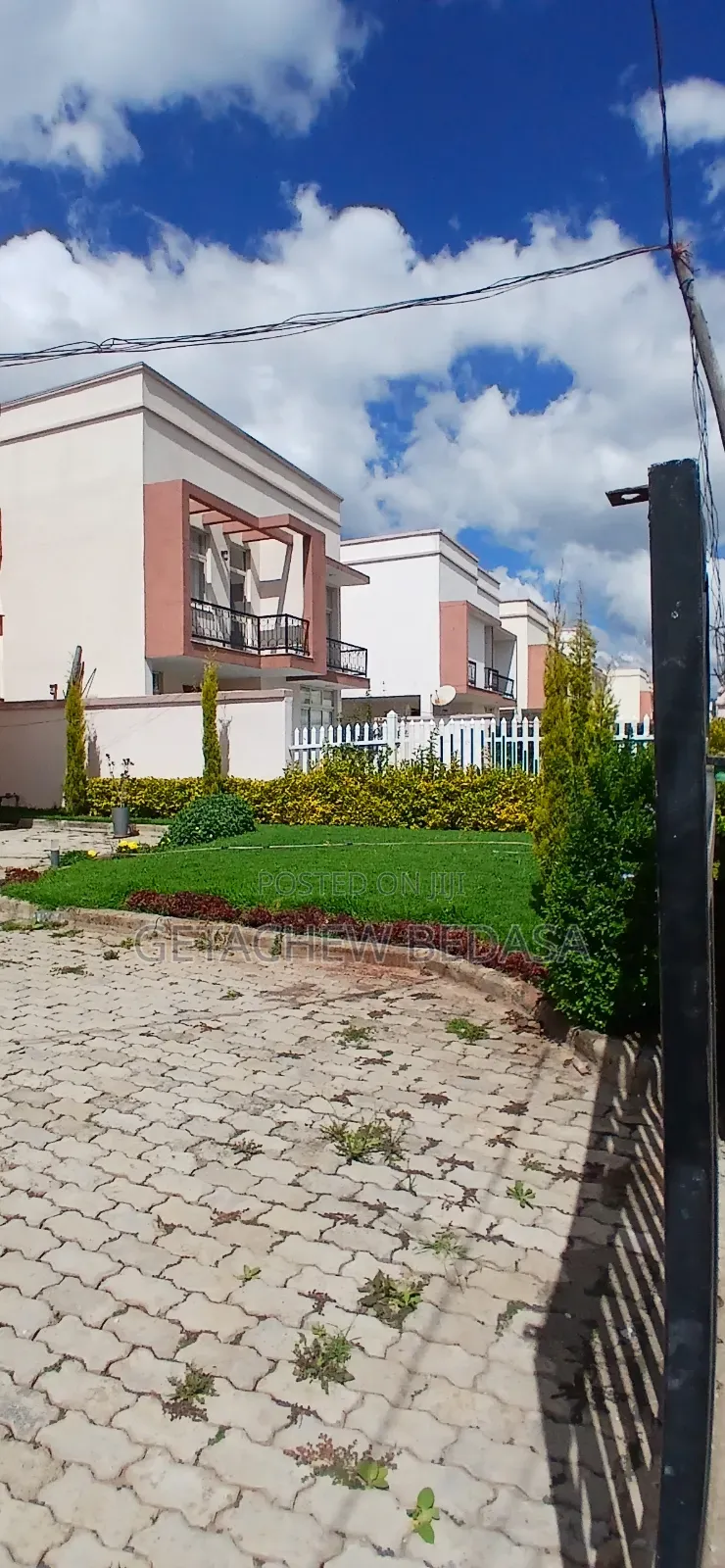Furnished 5bdrm House in Ccd, Oromia-Finfinne for sale