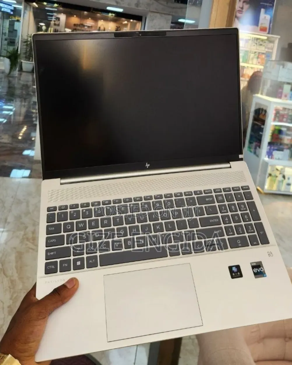New Laptop HP Pavilion 15 16GB Intel Core i7 SSD 1T