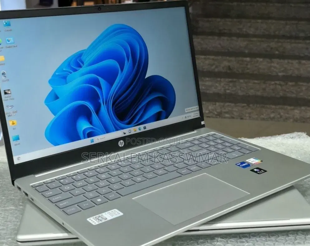New Laptop HP Stream Notebook 16GB Intel Core i5 SSD 1T