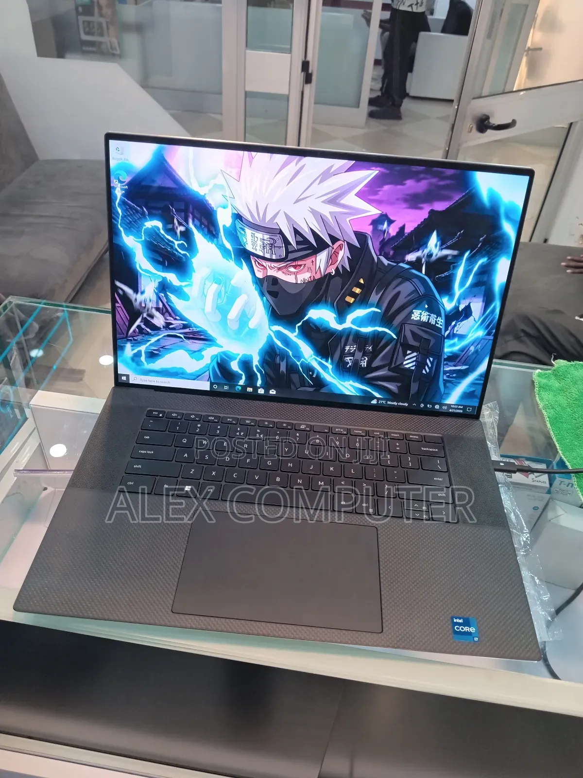 New Laptop Dell XPS 17 9720 16GB Intel Core i7 SSD 1T