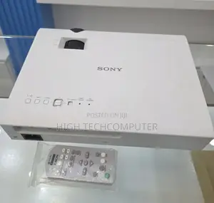 Sony Projector Model Name VPL-Dx100 With Bag Remote h