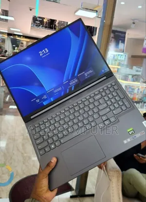 New Laptop Lenovo Legion 5 16GB AMD Ryzen 7 SSD 1T