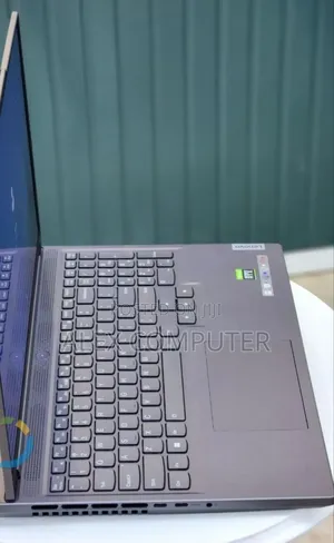 New Laptop Lenovo Legion 5 16GB AMD Ryzen 7 SSD 1T