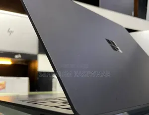 New Laptop Microsoft Surface 16GB Intel Core i7 SSD 512GB