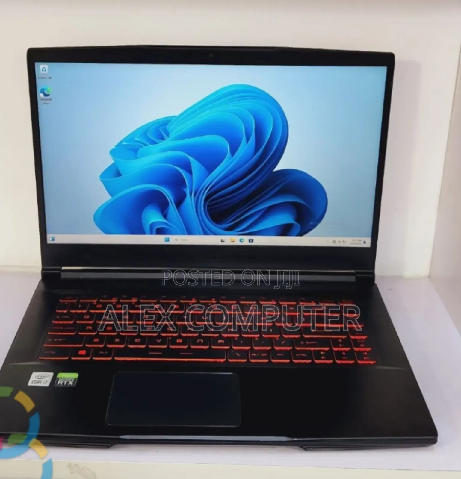 New Laptop MSI 16GB Intel Core i7 SSD 512GB