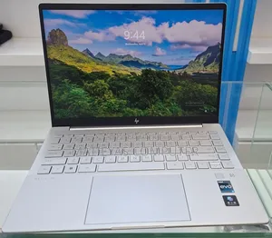 New Laptop HP Pavilion 14 16GB Intel Core i5 SSD 1T