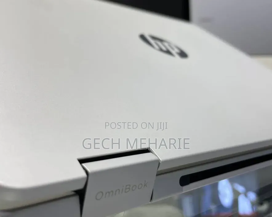 New HP OmniBook 5 Flip 14-fp0023dx 16GB Intel Core Ultra 7 SSD 512GB