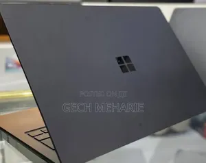 New Laptop Microsoft Surface 16GB Intel Core i7 SSD 512GB