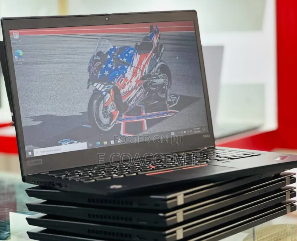 New Laptop Avita 16GB AMD Ryzen 7 SSD 512GB