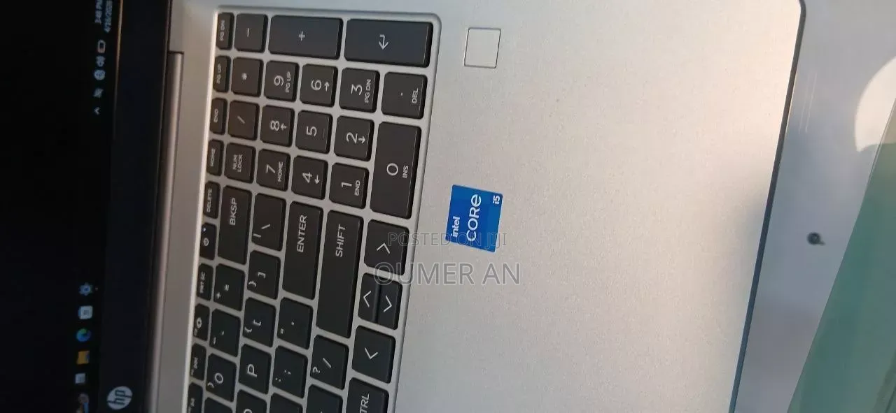 New Laptop HP 250 G10 16GB Intel Core i5 SSD 512GB