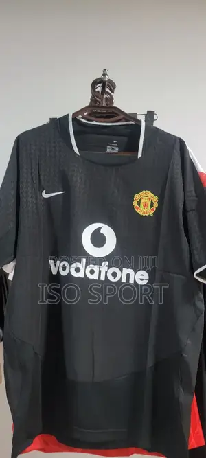Retro Manchester United Kit