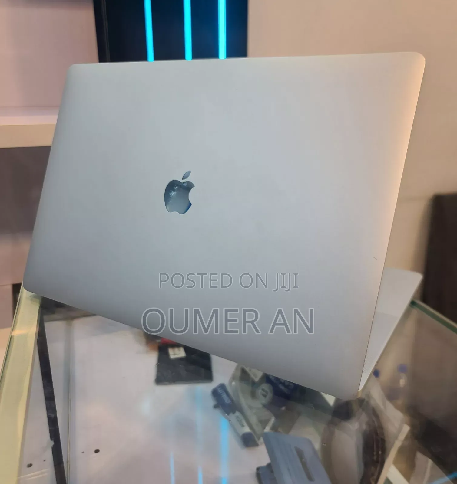 New Laptop Apple MacBook Pro 2019 16GB Apple M1 SSD 512GB