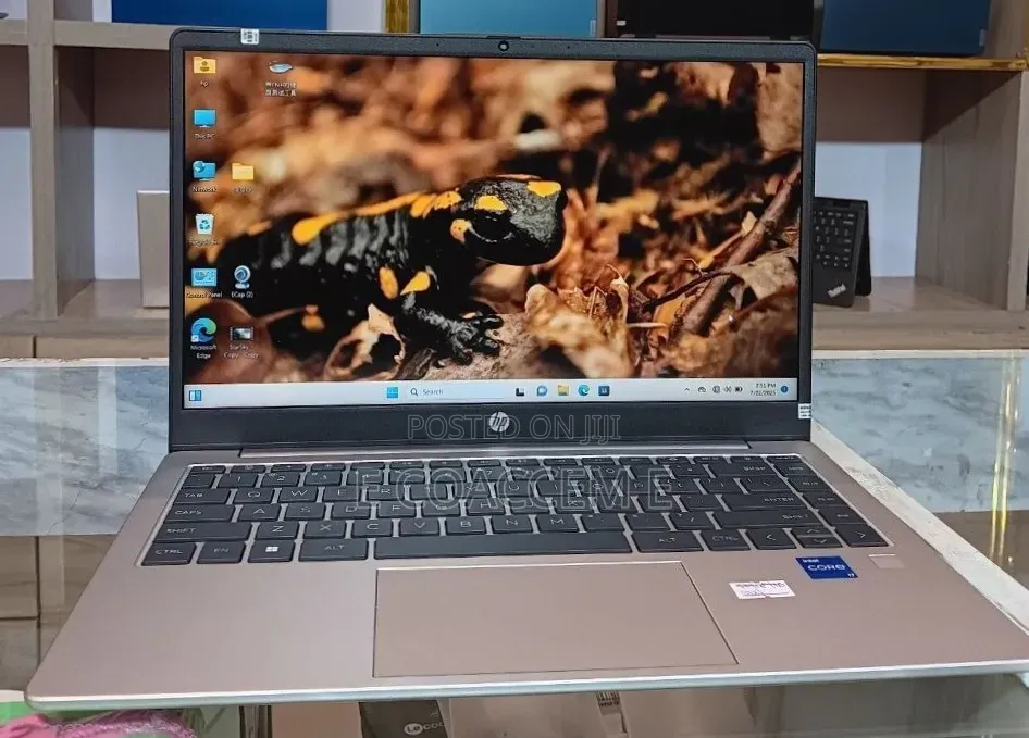 New Laptop HP 16GB Intel Core i7 SSD 1T