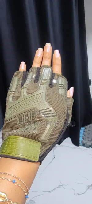 የጂም ጎንት (Gym Gloves)