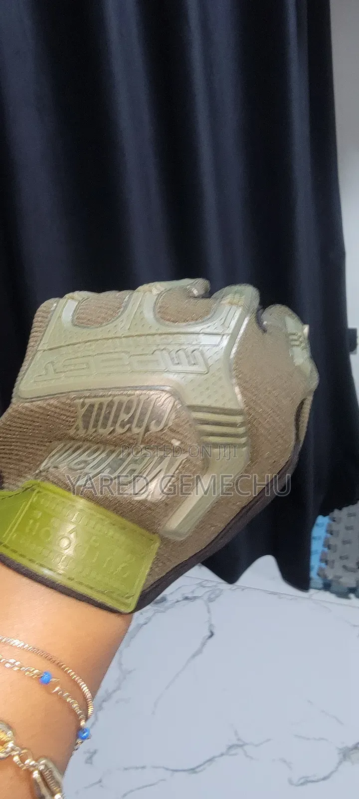 የጂም ጎንት (Gym Gloves)