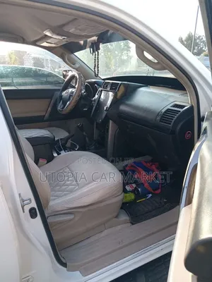 Toyota Land Cruiser Prado 2011 White