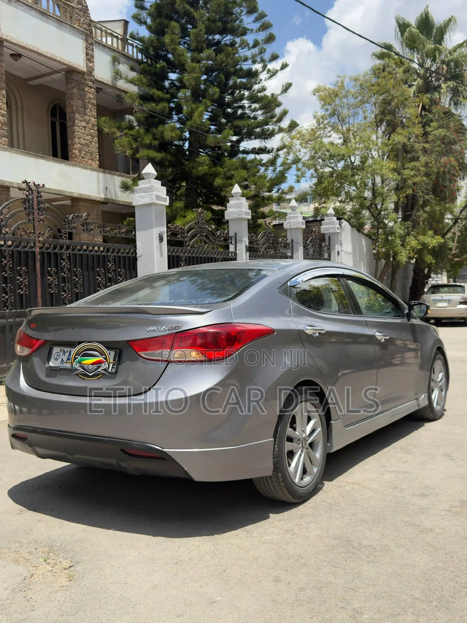 Hyundai Elantra 2015 Silver